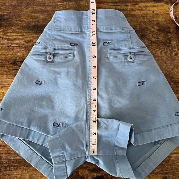 Vineyard Vines Size 2 Women’s Shorts Embroidered Blue Whale - Picture 8 of 12